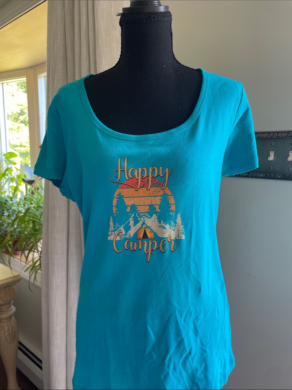 Architect Scoop Neck Short Sleeve Tee in Teal Blue